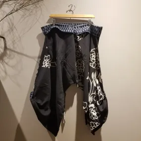 Black Flower  Pattern Samurai Pants Waist Tied