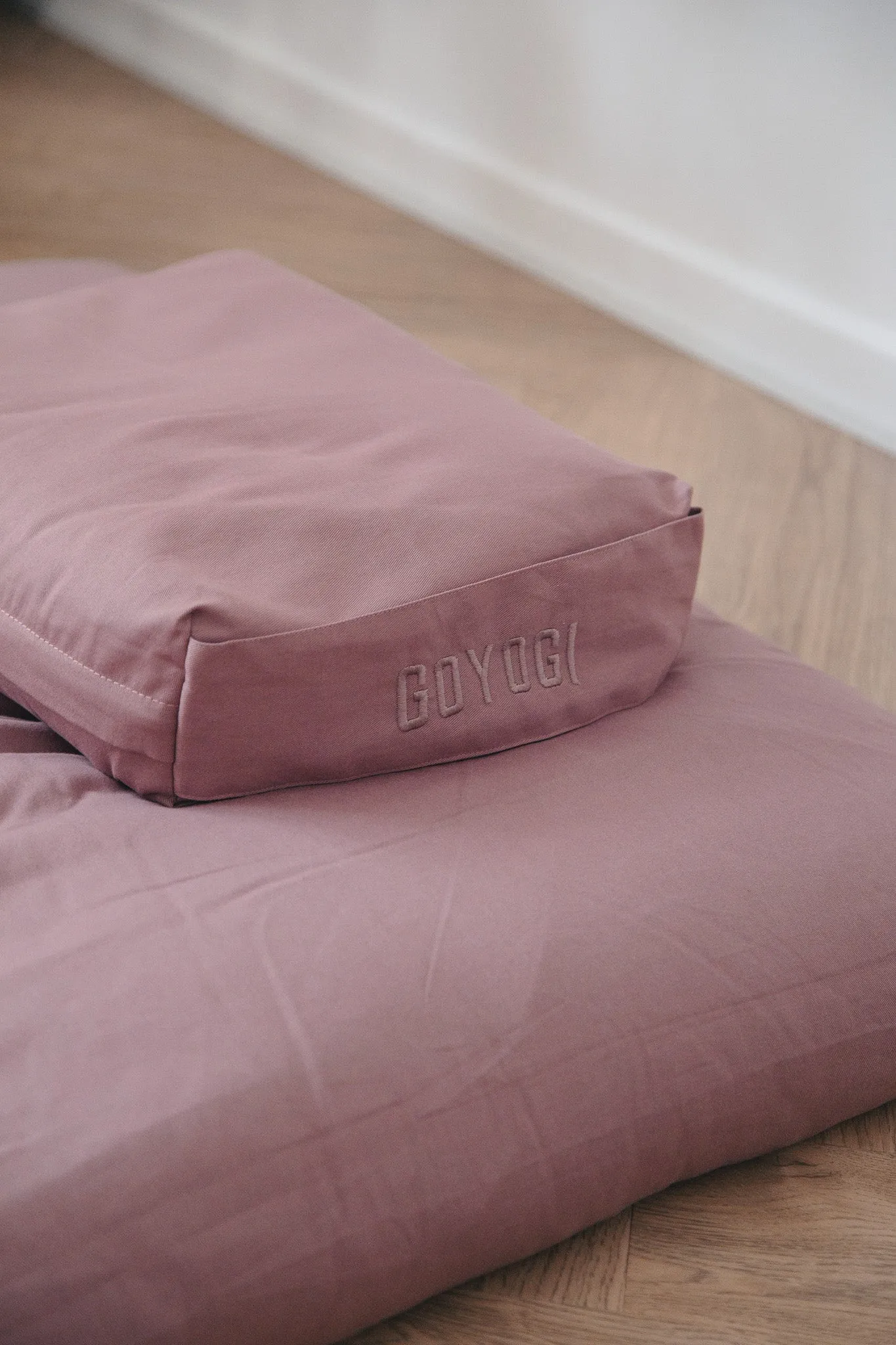 Calm Rektangulær Yoga Bolster - Rosa