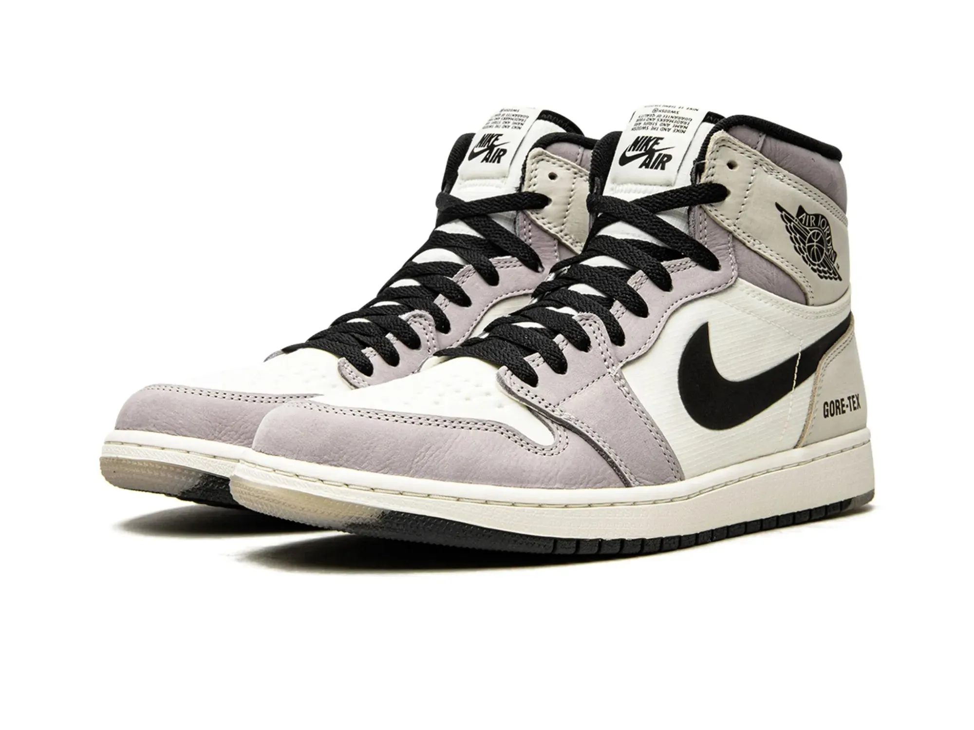 Nike Air Jordan 1 High "Gore-Tex Light Bone"